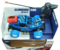 Zest 4 Toyz RC Monster Car – Off-Road Rock Crawler with Water Mist Smoke Effect